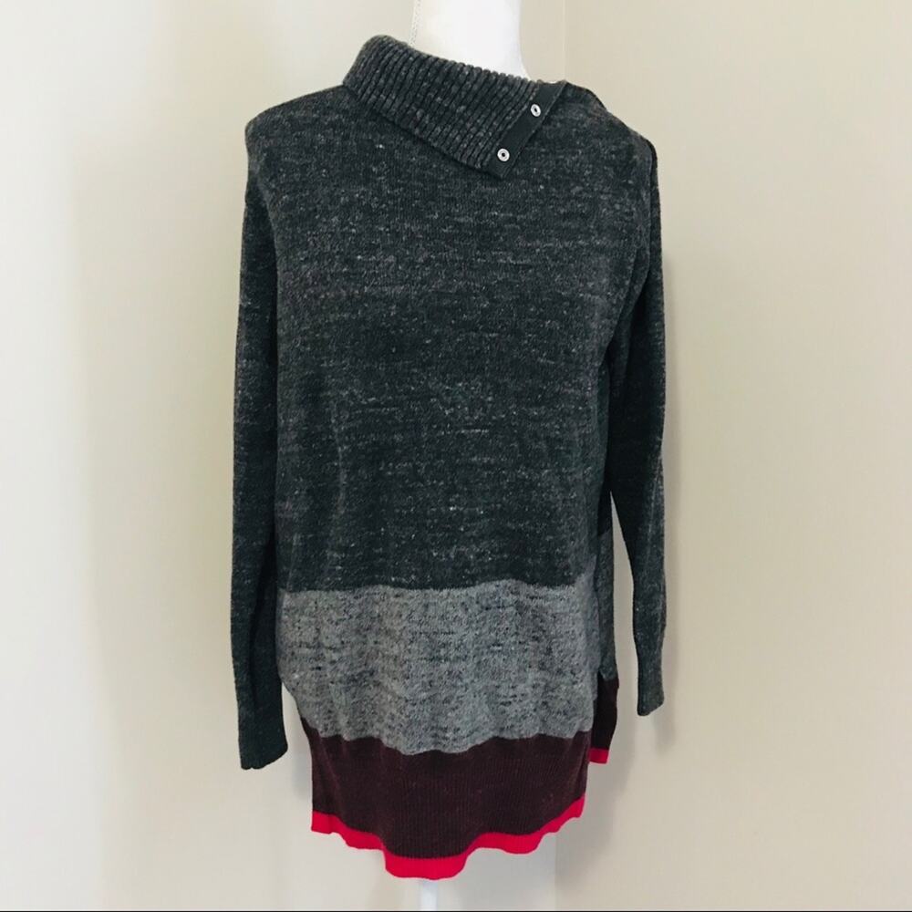 GAP Snap Turtleneck Sweater